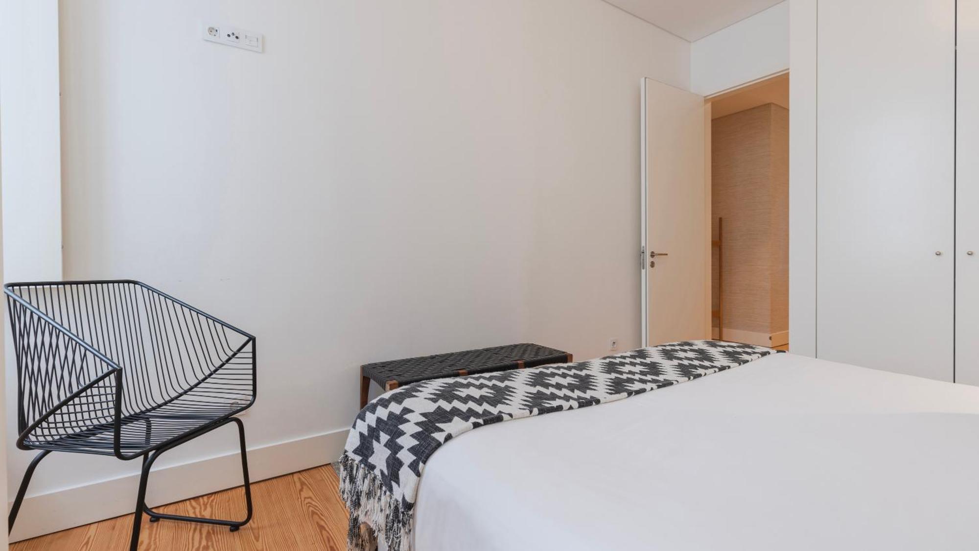 Downtown By The River Apartment By Lovelystay Lisbona Esterno foto